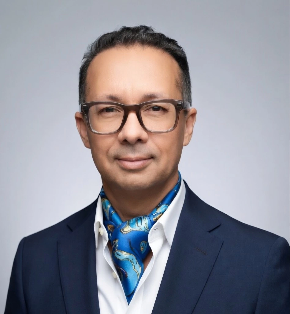 Dr.Serghei Sandacci