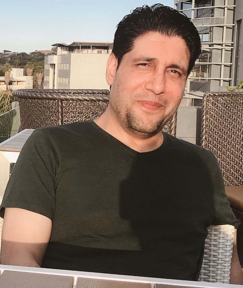 ADNAN AKHUNZADA