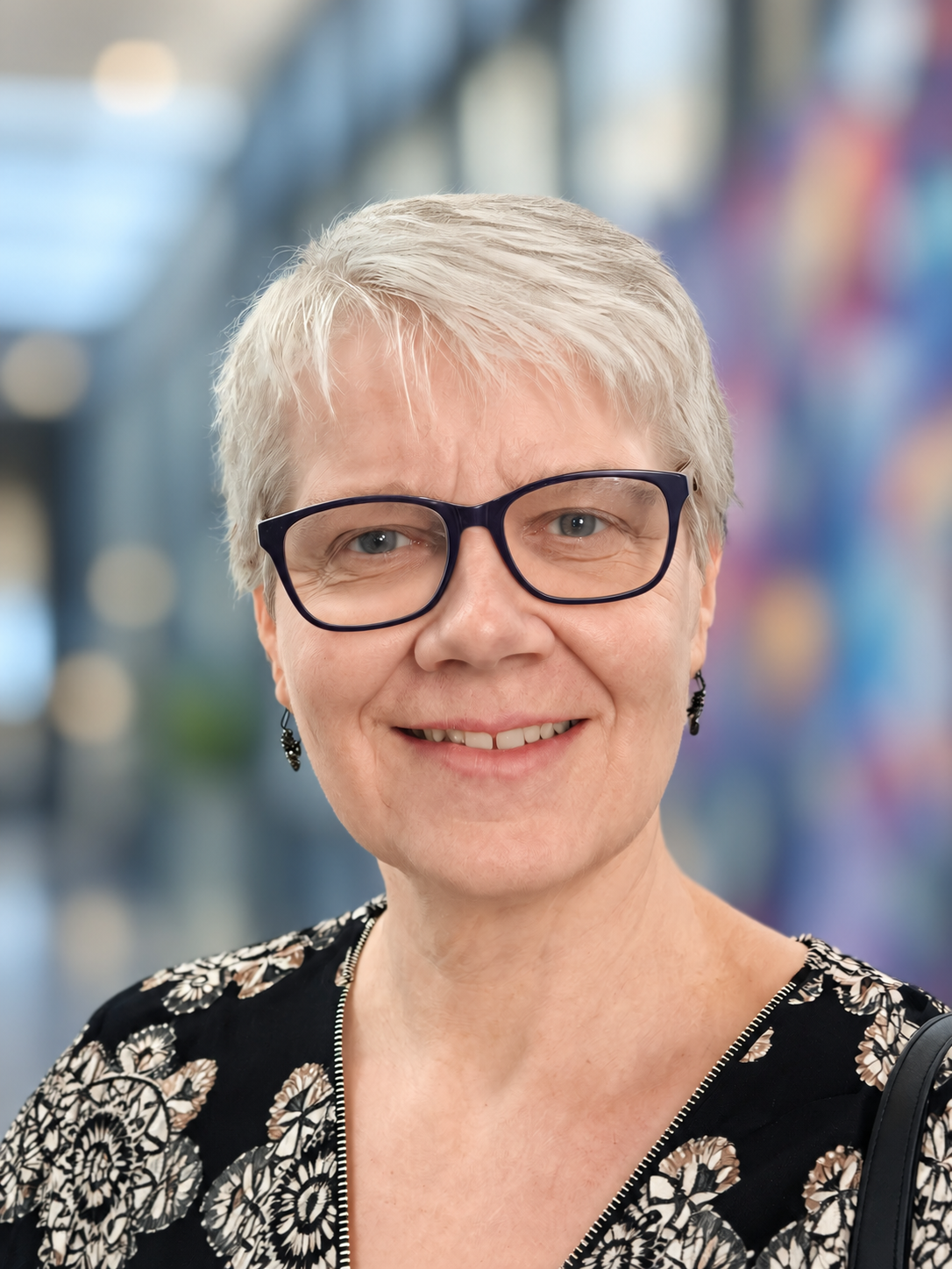 Dr hab. Monika Adamczyk-Popławska