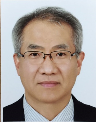 Chang-Yong Lee
