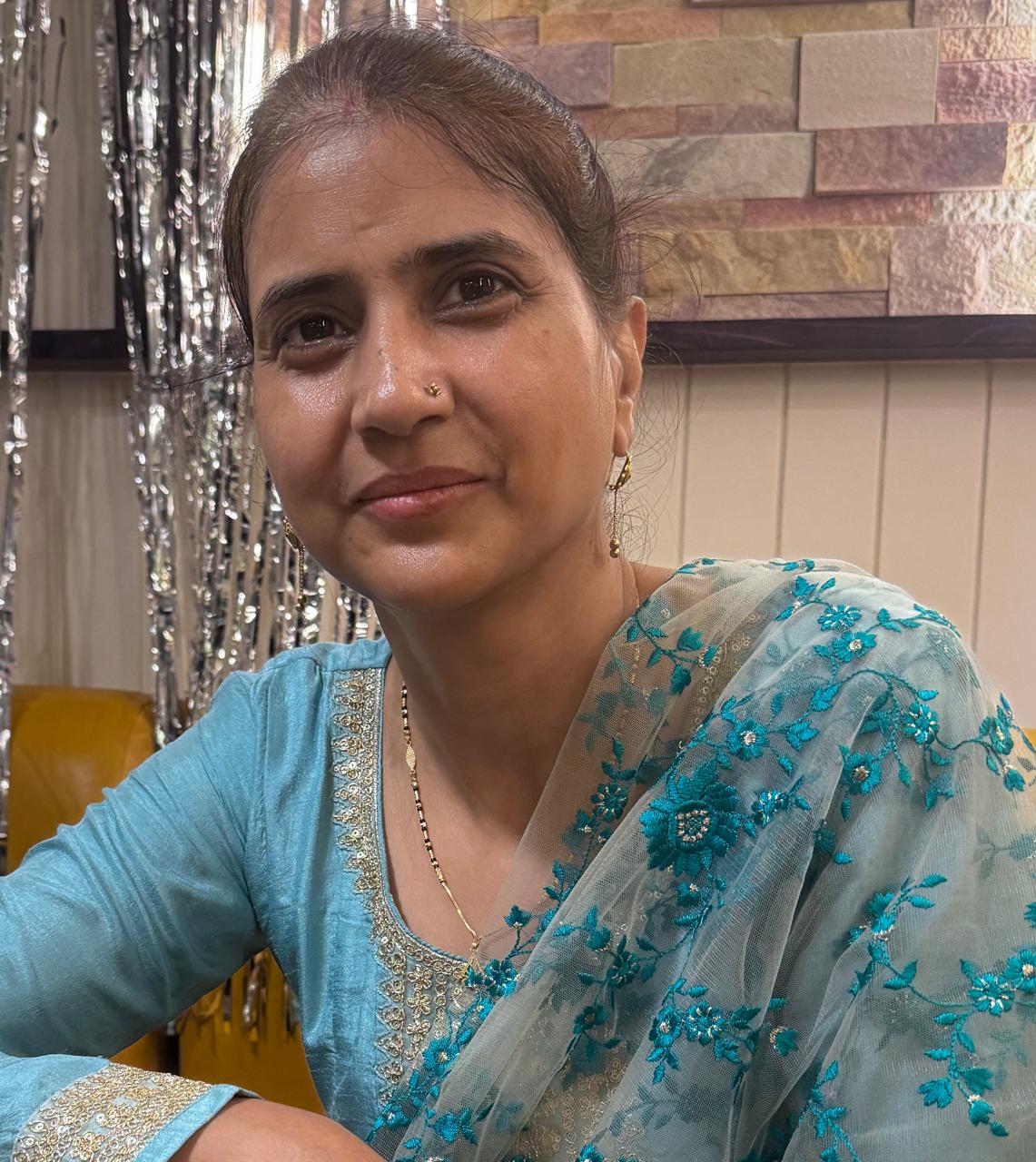 Dr. Shelly Arora